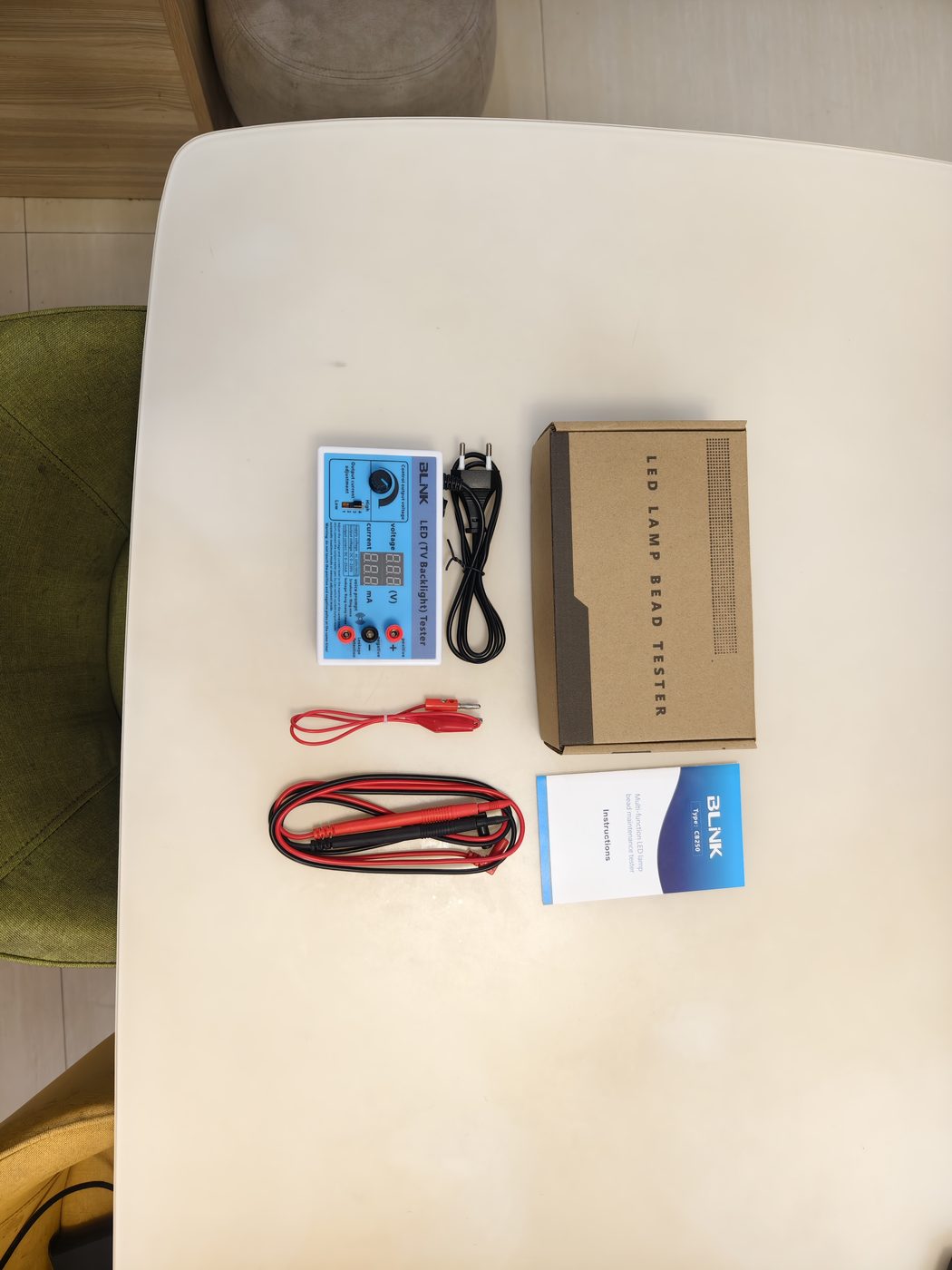 CB250 unboxing kit with probes and accessories