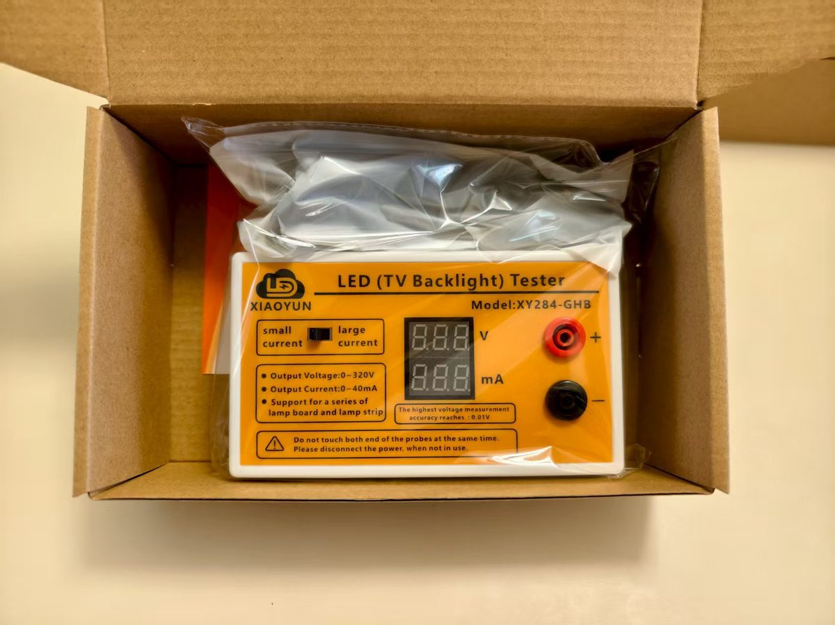 CX300 unboxing with accessories